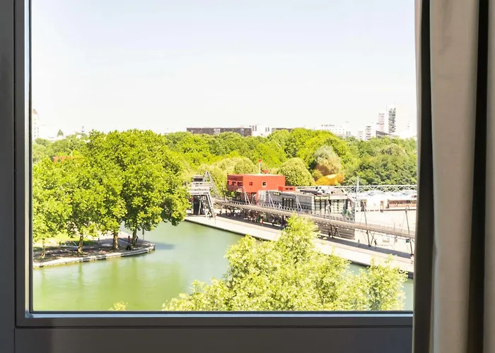 Ibis Paris La Villette Cite Des Sciences 19Eme